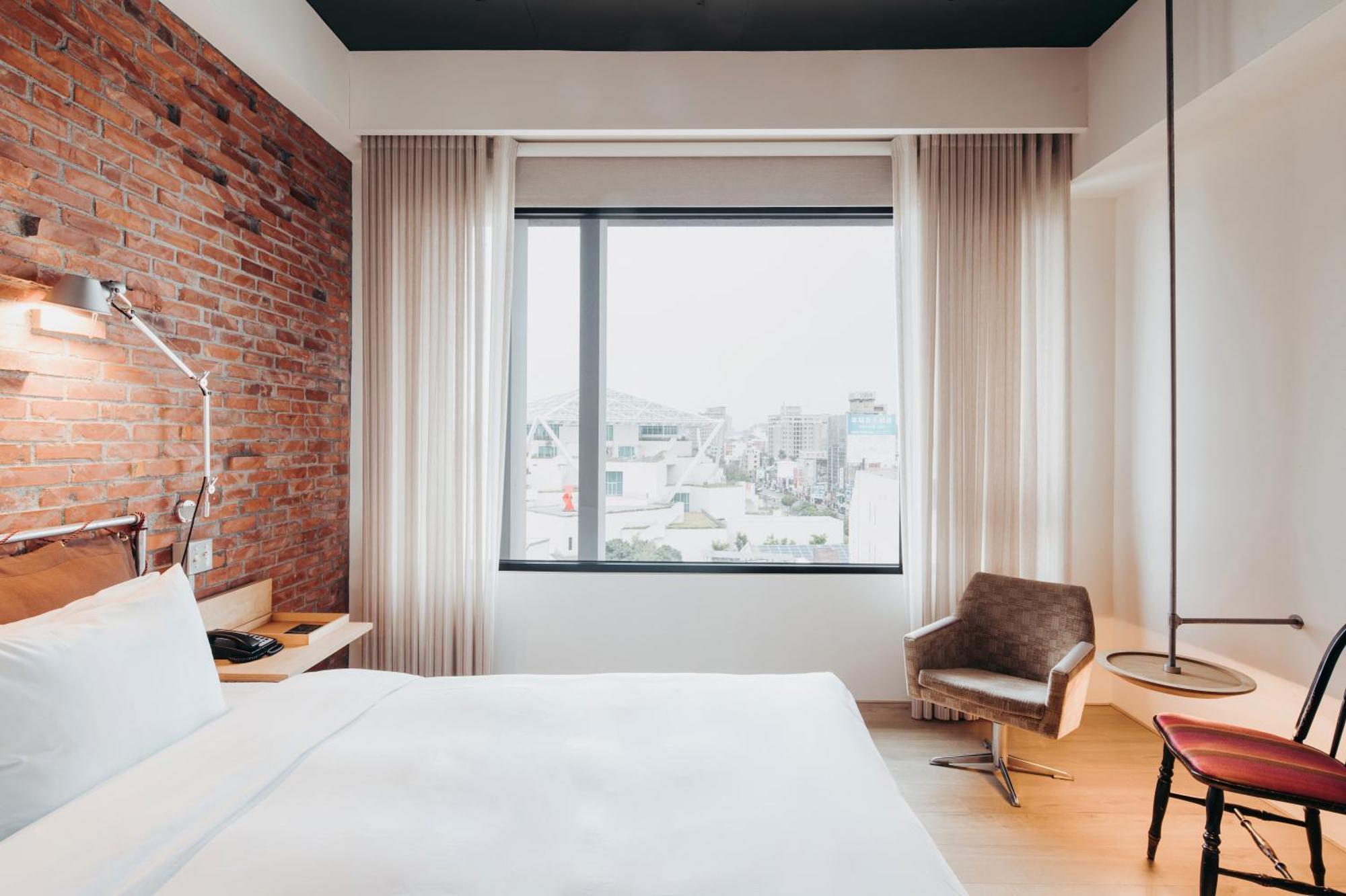 U.I.J Hotel & Hostel Tainan Dış mekan fotoğraf