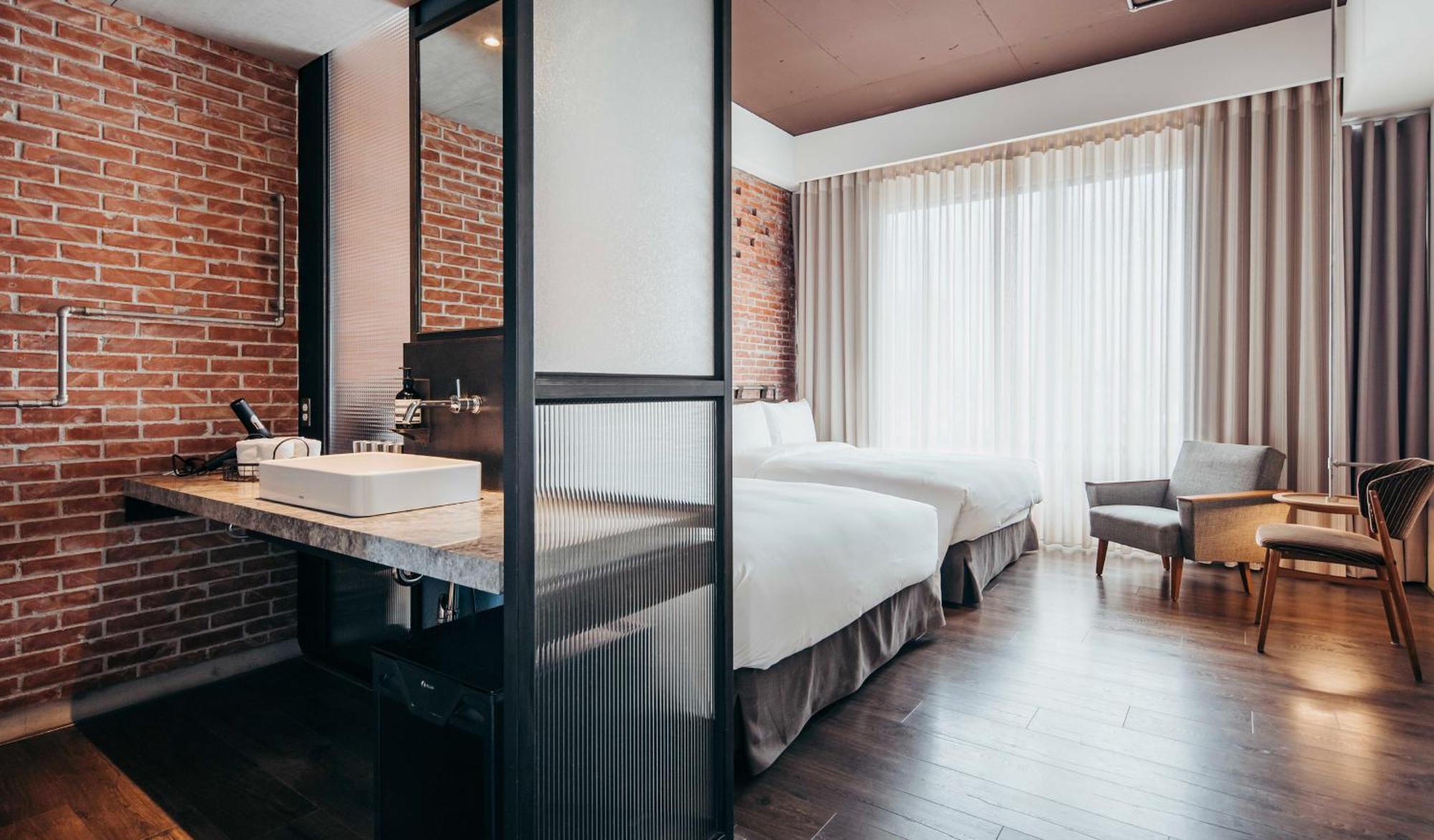 U.I.J Hotel & Hostel Tainan Dış mekan fotoğraf